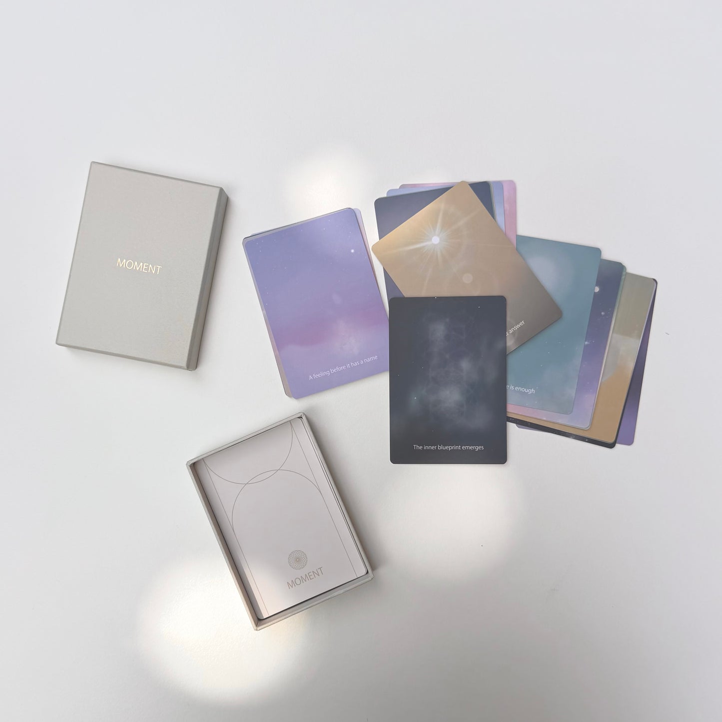 MOMENT｜Oracle Deck