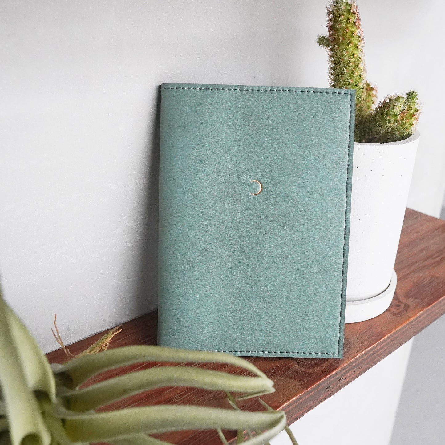 【NEW】Moon & Nature Diary 2026